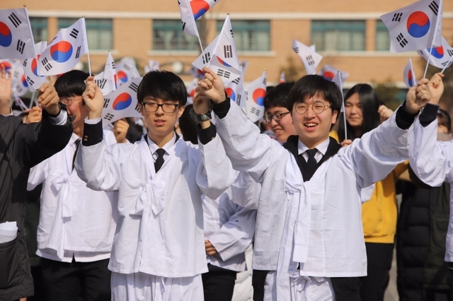 ▲ 올해 낙생고등학교에서 진행한 학생중심 3.1운동 100주년 기념행사(사진_경기도교육청 제공) (3)