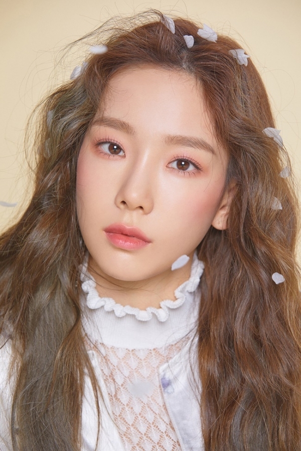 태연 '사계' 음반 재킷 이미지. SM엔터테인먼트