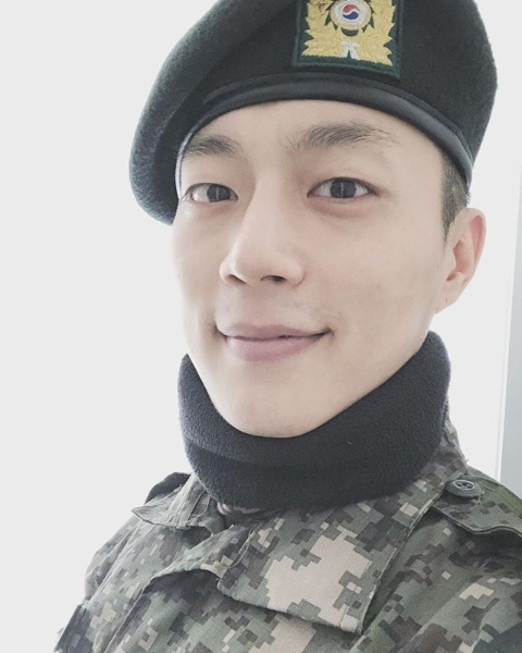 가수 윤두준. 윤두준 인스타그램