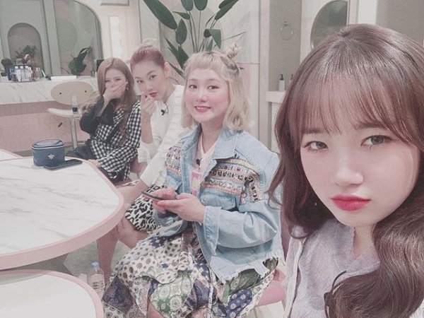한혜진이 '마매뷰3' 멤버들과 인증샷을 찍었다. 한혜진 인스타그램