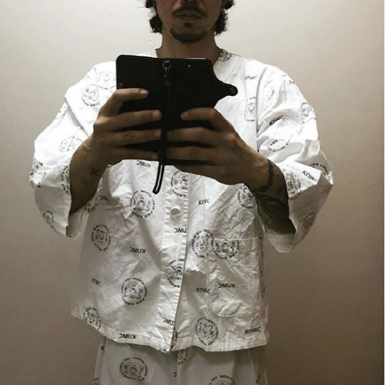 래퍼 타이거jk가 척수염이 재발했다고 알렸다. 타이거jk 인스타그램