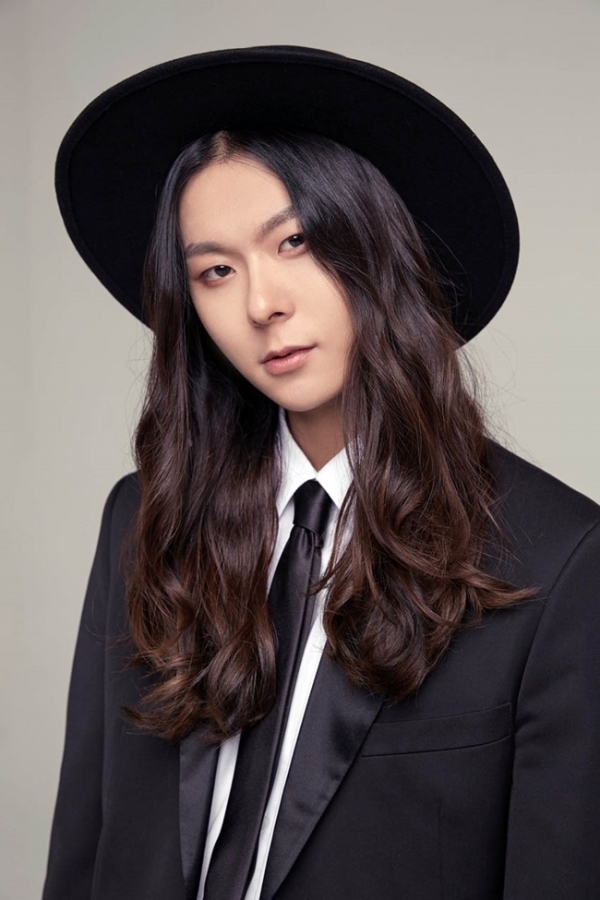 가수 장문복. 오앤오엔터테인먼트