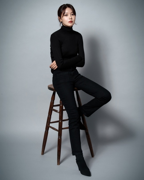 배우 최수영. 에코글로벌그룹