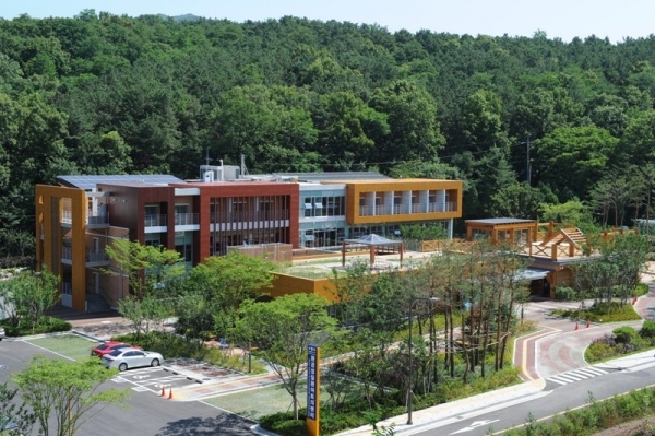 아토피 제로 도시’ 꿈꾸는 수원시환경성질환아토피센터