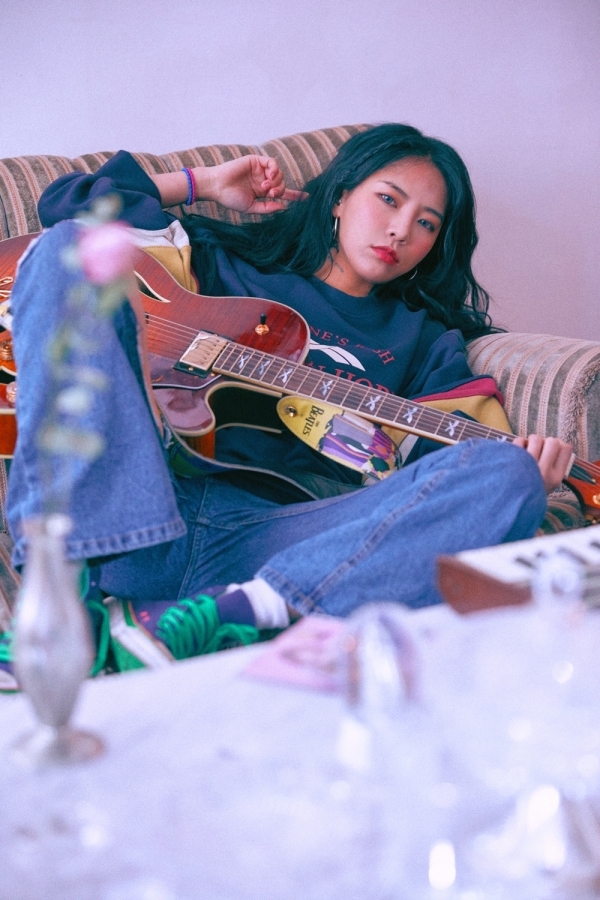 싱어송라이터 이바다. 누플레이