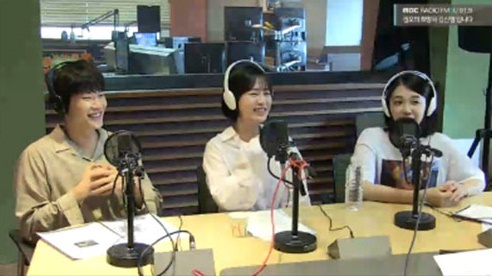 왼쪽부터 신주환 최윤영 정은지. MBC 보이는 라디오