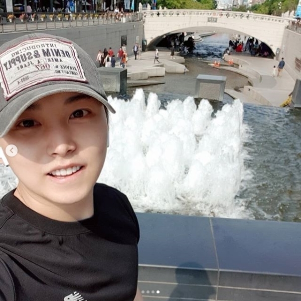 슈퍼주니어 성민이 여유로운 일상을 공개했다. 성민 인스타그램