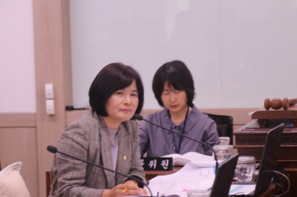 윤순옥 의원