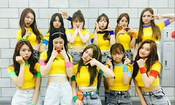 걸그룹 아이오아이. 아이오아이 공식 인스타그램