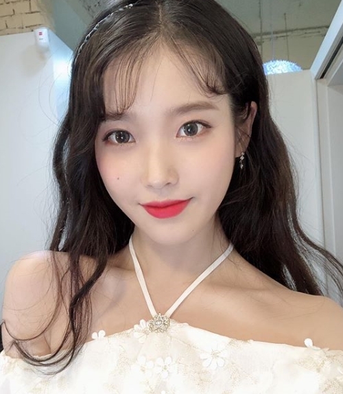 아이유 인스타그램
