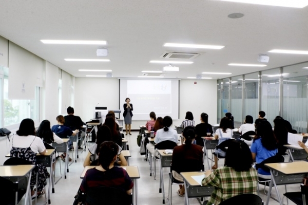 ‘2019 남양주-구리지역 보육교직원 보수교육’ 강의 현장. 경복대학교