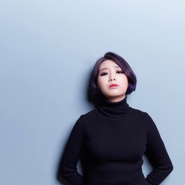 가수 안예은 측이 학교폭력 루머를 퍼뜨린 유포자를 고소했다. 안예은 페이스북
