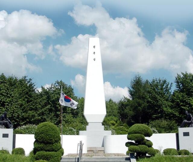 ▲ 19-2. 현충탑부지 28년 만에 동두천시로