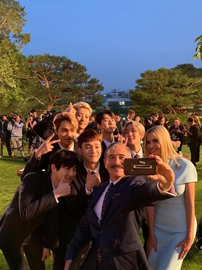 엑소 페이스북
