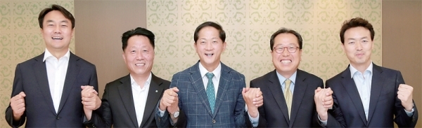 3기 신도시가 예정된 하남•부천•고양•남양주•과천지역 5개 단체장들이 정부에 양도소득세의 한시적 감면 등을 공동요구하기로 했다고 2일 밝혔다.
