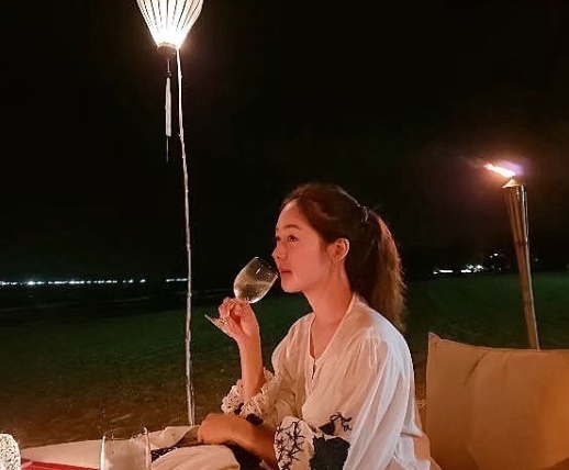 배우 성유리가 근황을 공개했다. 성유리 인스타그램