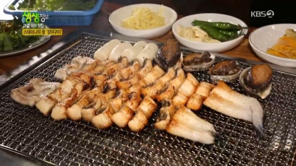 '생생정보'에서는 '대결! 테마 맛집' 코너를 통해 장어구이와 열무국수 등이 소개됐다. 방송 캡처
