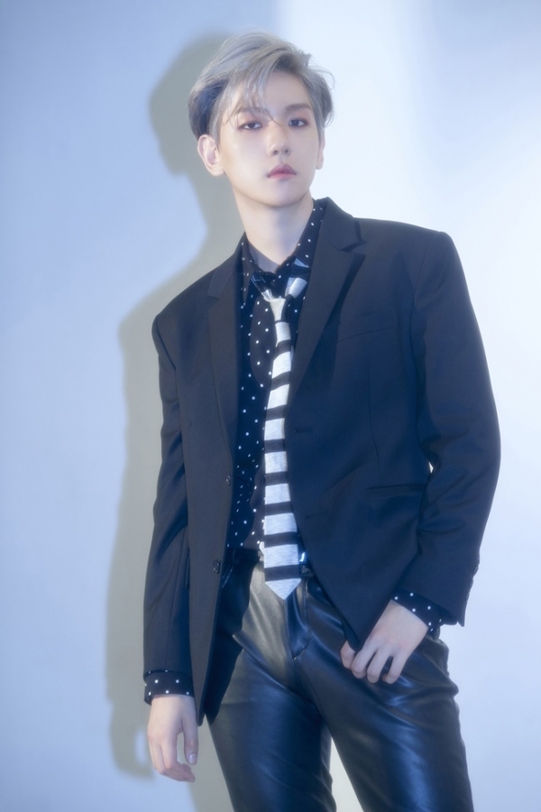 엑소 백현 솔로 앨범 이미지. SM엔터테인먼트