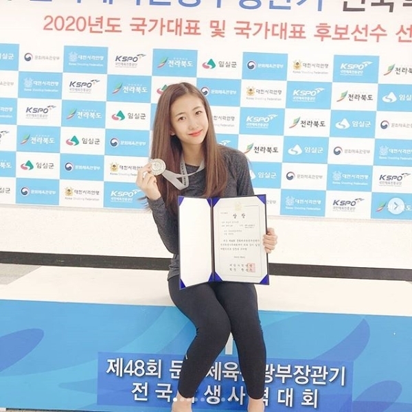아역배우 박민하가 사격대회에 출전해 은메달을 획득했다. 박민하 인스타그램