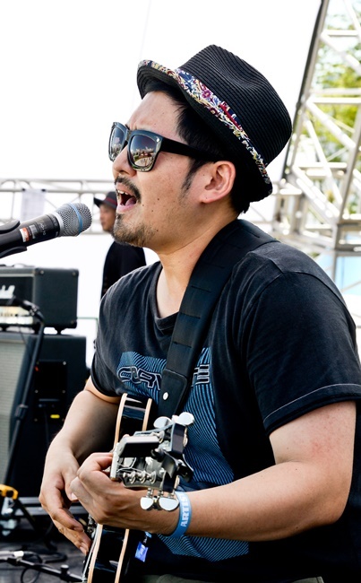 ‘인천 펜타포트 락 페스티벌 2019’가 개막된 9일 인천 송도달빛축제공원에서 밴드 경인고속도로가 멋진 공연을 펼치고 있다. 오는 11일까지 계속되는 이번 행사는 인천광역시 주최, 인천관광공사와 경기일보가 공동 주관했다. 특별취재반