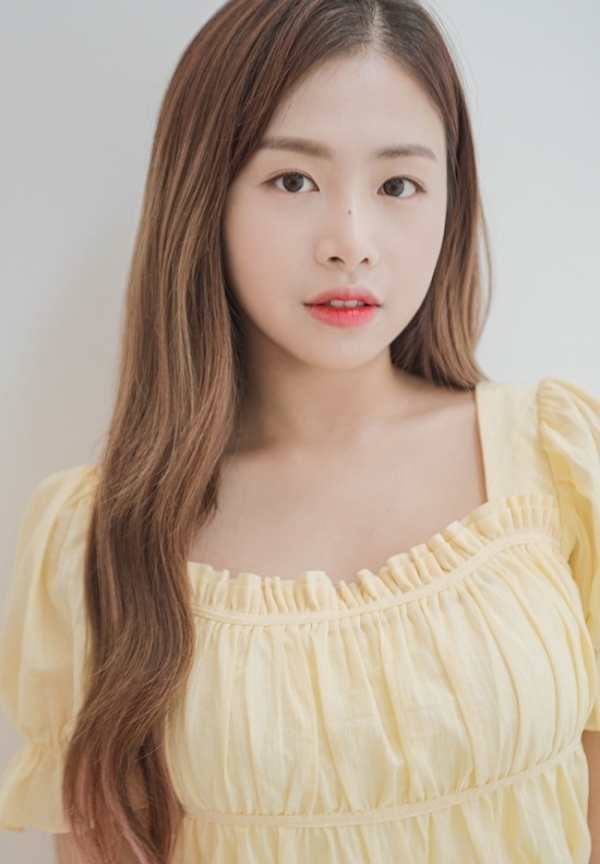 에이프릴 김채원. DSP미디어