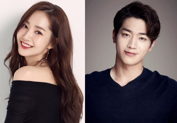 왼쪽부터 배우 박민영, 서강준. 나무엑터스, 판타지오