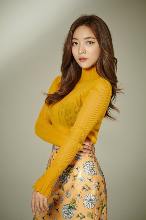가수 루나. 휴맵컨텐츠