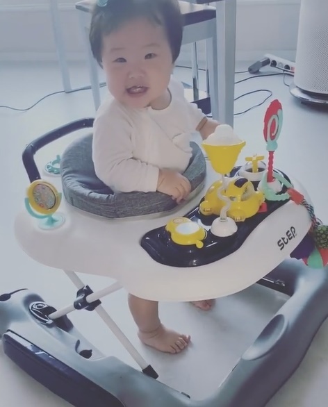 주영훈 이윤미 부부의 막내 딸. 이윤미 인스타그램