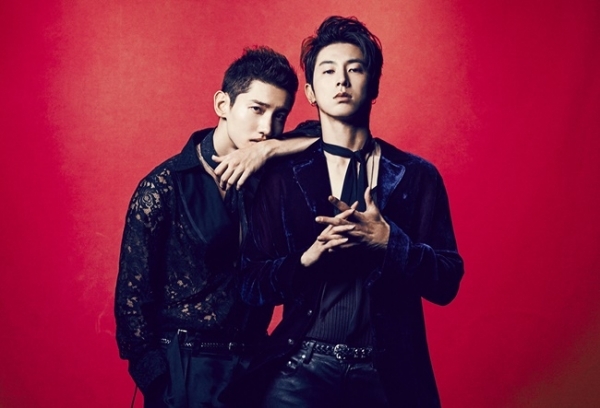 그룹 동방신기. SM엔터테인먼트