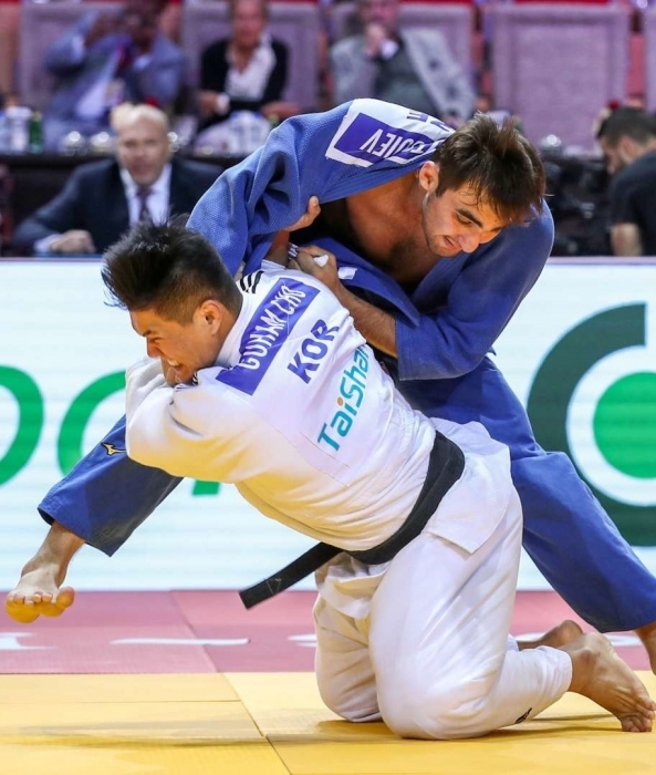 ▲ 26일(현지시간) 아랍에미리트 아부다비에서 열린 2019 국제유도연맹(IJF) 아부다비 그랜드슬램 남자 100㎏급 결승전에서 조구함(수원시청)이 제림 코트소이브(아제르바이잔)에 업어치기 공격을 시도하고 있다.국제유도연맹 홈페이지 캡쳐