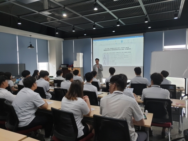 직업계고학생취업돕는'수원형도제학교운영'시작
