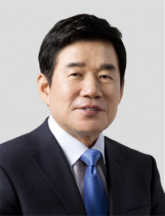 ▲ 김진표_정장