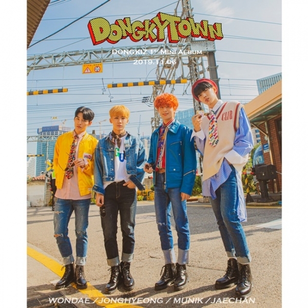 동키즈 첫 번째 미니앨범 ‘DONGKY TOWN’(동키 타운) 커버 이미지. 동요엔터테인먼트