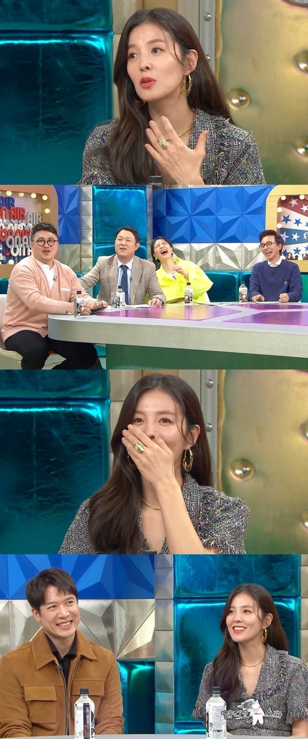 '라디오스타'에서배우 김성은이 장거리 부부의 애환을 털어놓는다. MBC