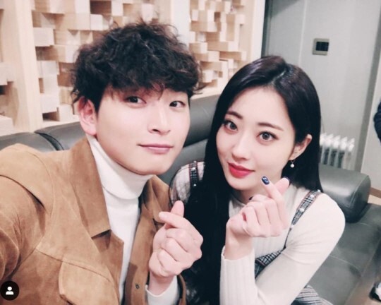정진운과 경리. 인스타그램
