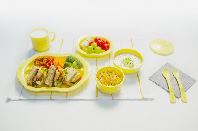 ▲ 식물유래 소재로 만든 유아용 식기세트(8pcs)