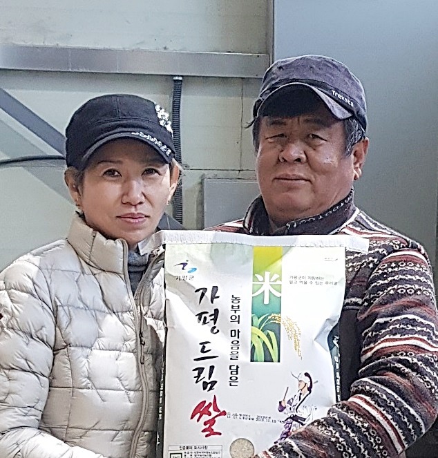 ▲ 농어민대상 쌀생산부문 김무영(우측)