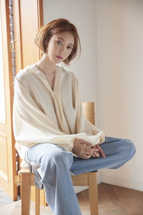 배우 고준희. 마운틴무브먼트