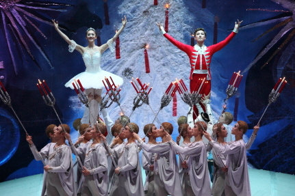 ▲ 호두까기인형-2막_그랑 파드되6_ⓒKorean National Ballet