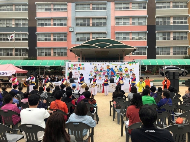 새롬가정지원센터 활동 모습.