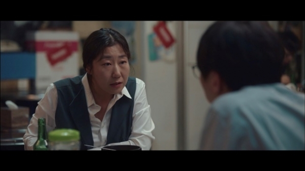 '블랙독'에서 진학부장 박성순 역을 맡은 배우 라미란. tvN