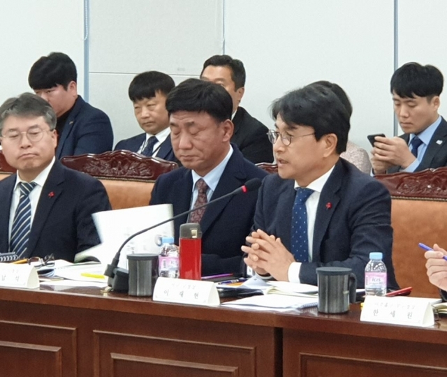 지난 16일 정부세종청사에서 열린 국토교통부와 특·광역시 기초지자체 도시문제 정책협의회에서 이재현 서구청장이 도시 문제 해소를 위한 건의사항을 말하고 있다. 서구 제공