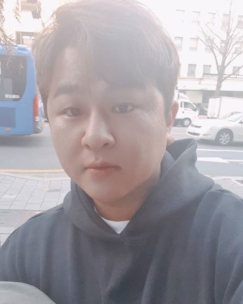 가수 허각. 인스타그램