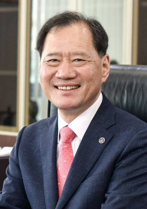 김수복 총장