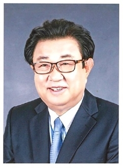 ▲ 이진환 회장