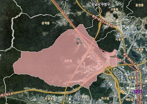 경기도가 성남시 수정구 시흥동과 금토동 일원 43만1천948㎡를 19일 토지거래허가구역에서 해제했다고 밝혔다. 사진은 토지거래허가구역 해제 전 판교2테크노밸리 조성사업지구. 연합뉴스