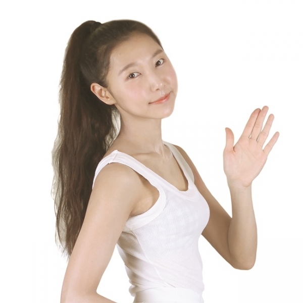 김쎌 작가 프로필 이미지.