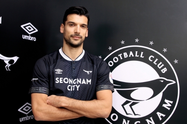 성남FC 중앙수비수 요바노비치.성남FC 제공