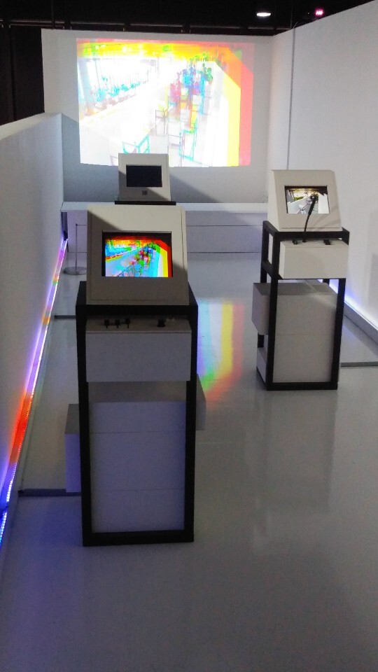 ▲ 관람객 참여형, 씬디사이저