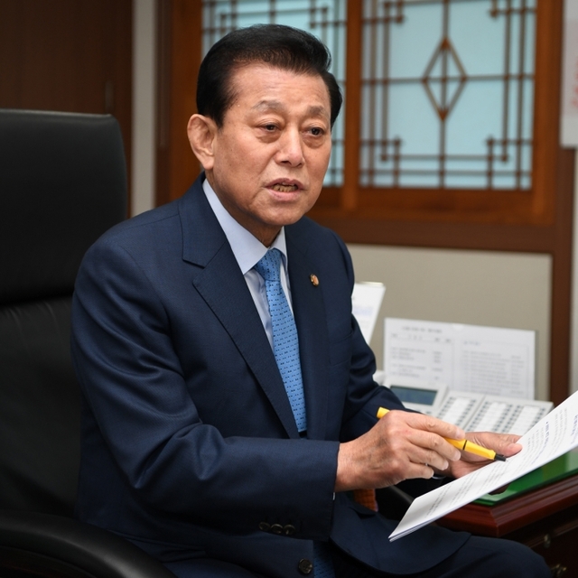 유천호 간부회의 사진